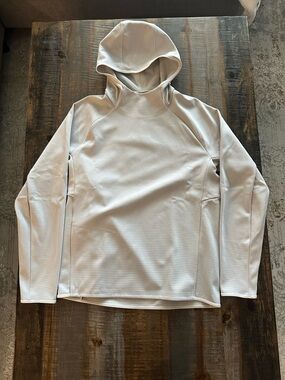 lululemon athletica Heathered Light Gray Hooded Pullover